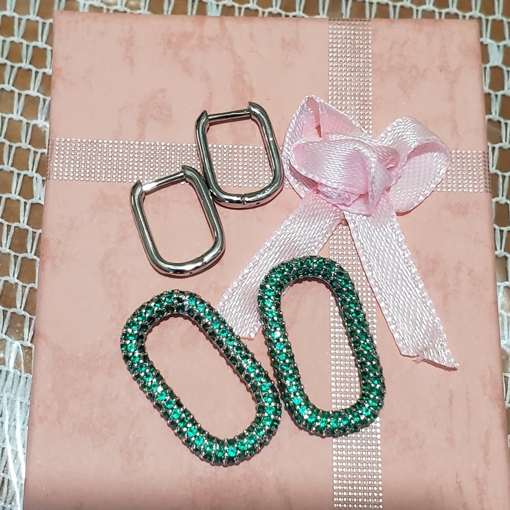 💚💚💚NEW 🌴 EARRINGS ELEGANT